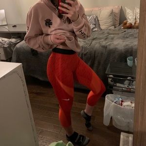 Red Nike leggings!
